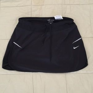 🌠2/$15 - Nike Running Skirt